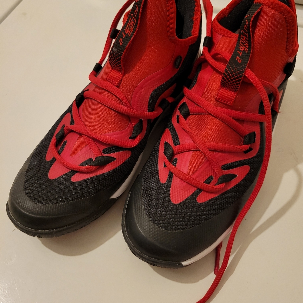 Nike Boys Athletic Shoes 5Y